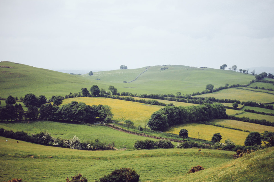 Smaracuja Ireland's Ancient East Hills of the witch Irland