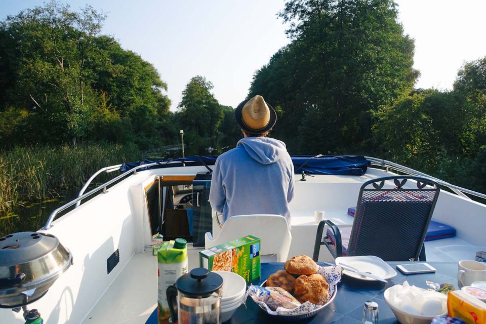 Mecklenburgische Seenplatte Hausboot LeBoat