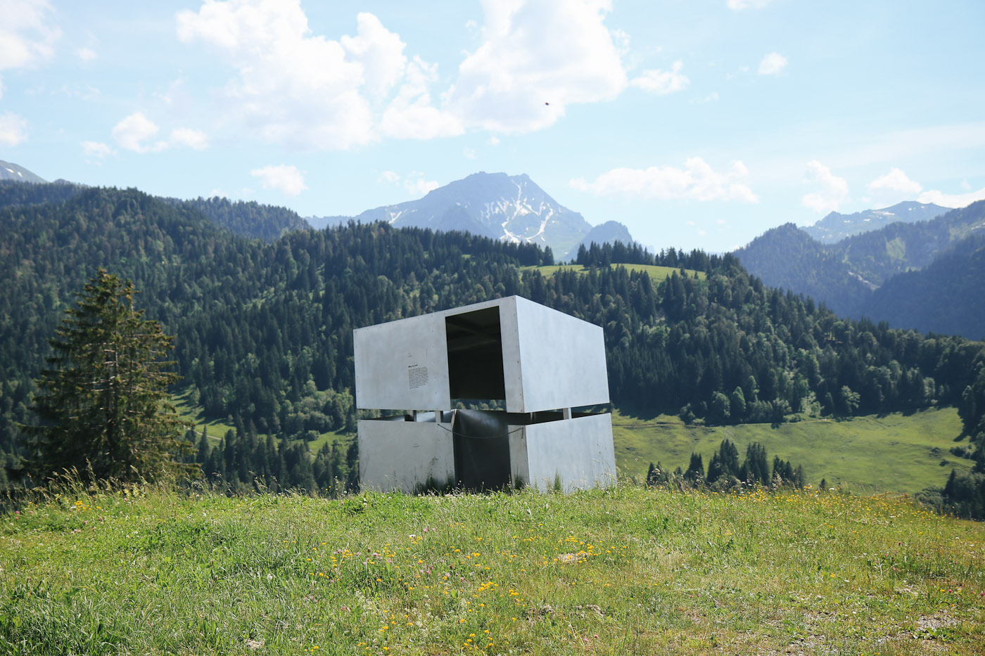 Georunde Rindberg Baukunst Installation Sibratsgfäll Rundweg Wanderung